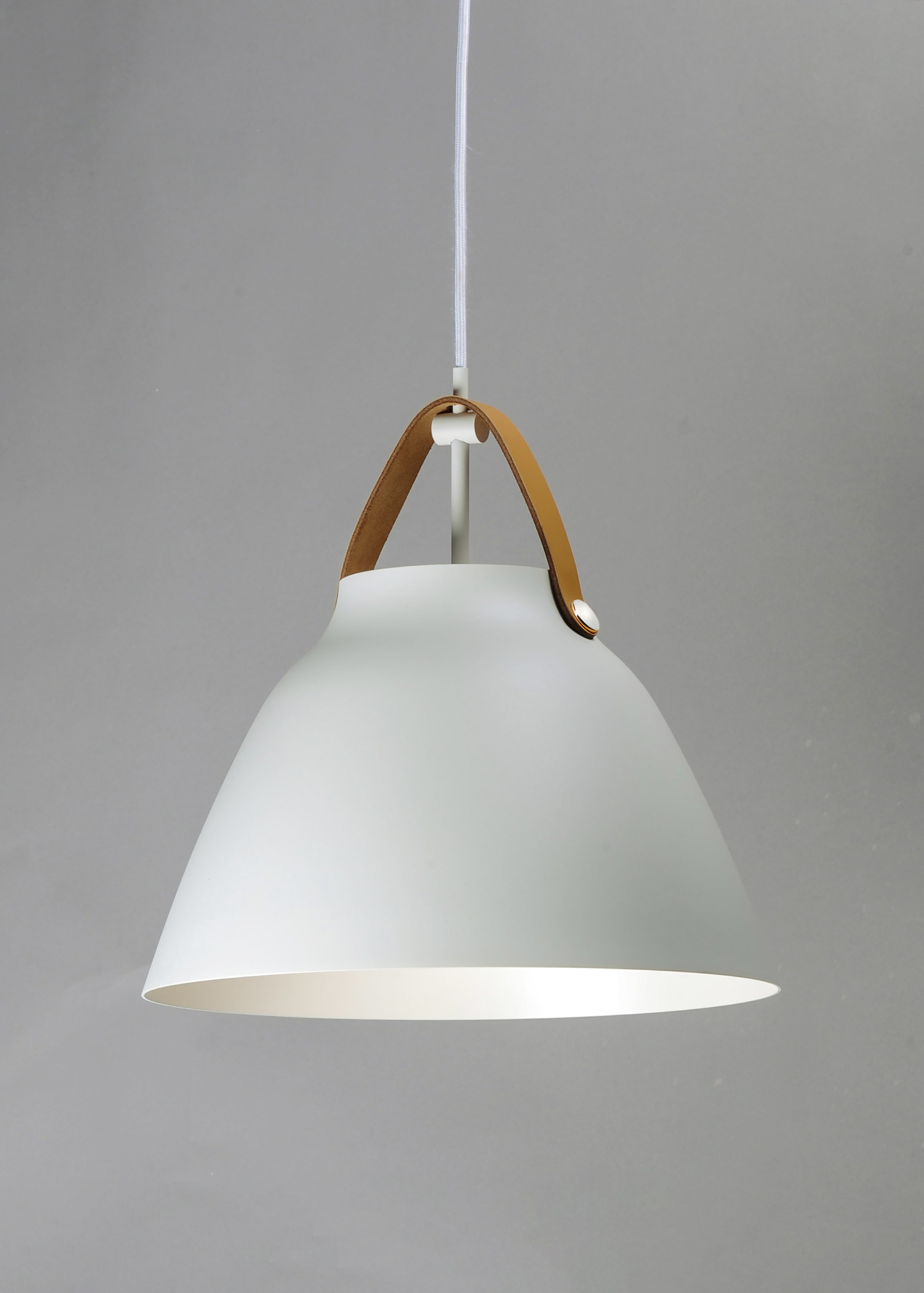 Nordic Medium Pendant White