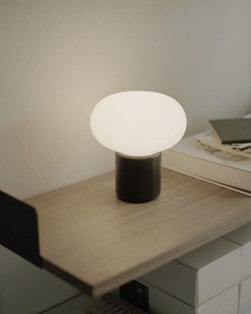 Karl-Johan Portable Table Black