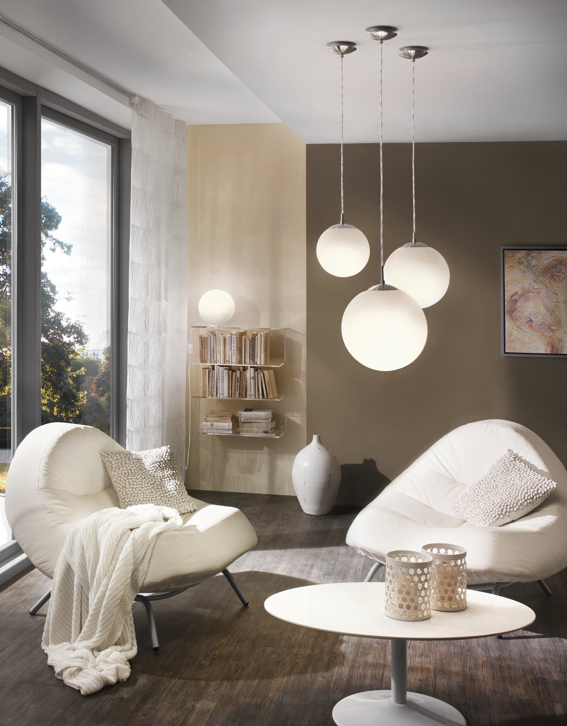 Rondo White Pendant