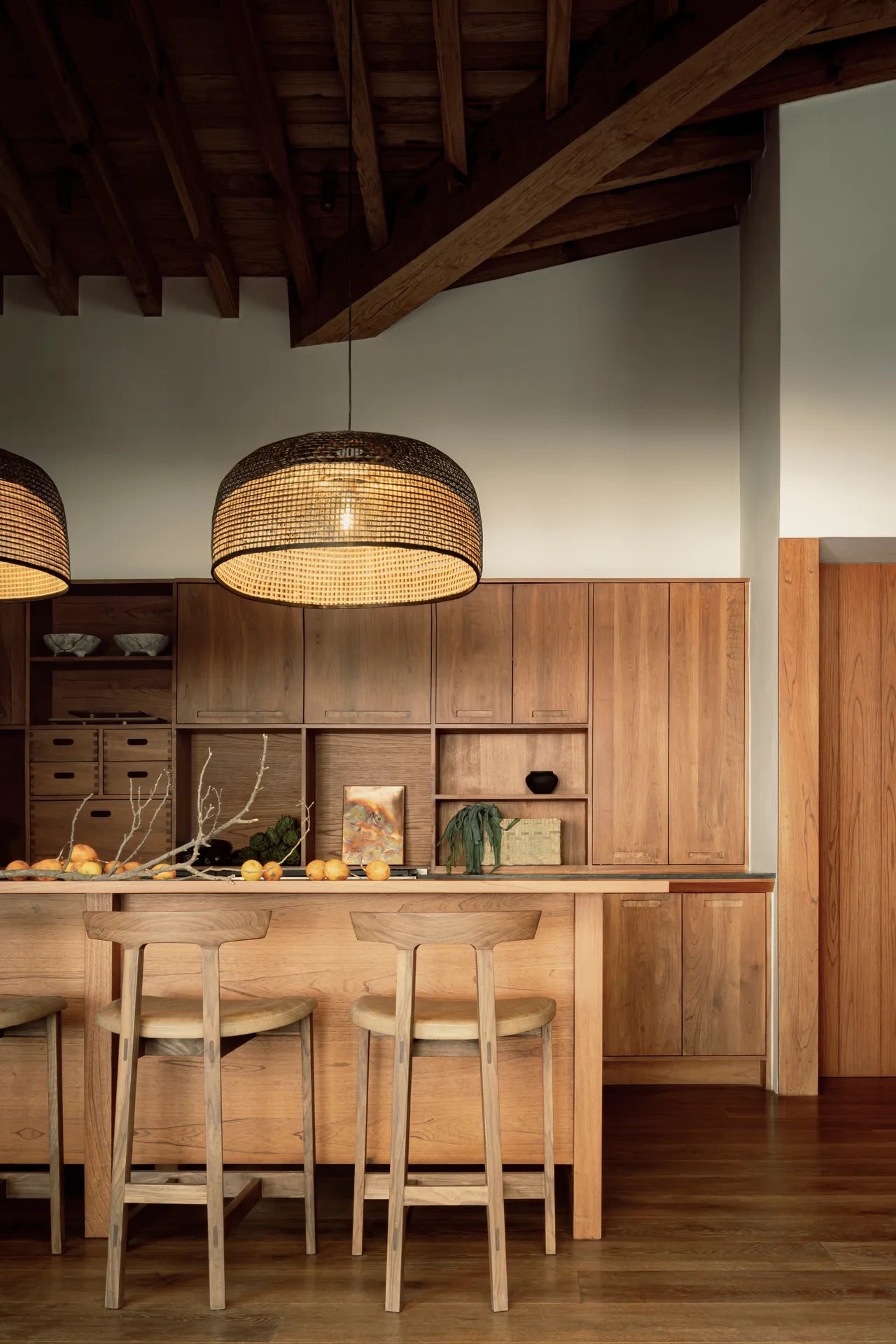 Doppio Grid Dark