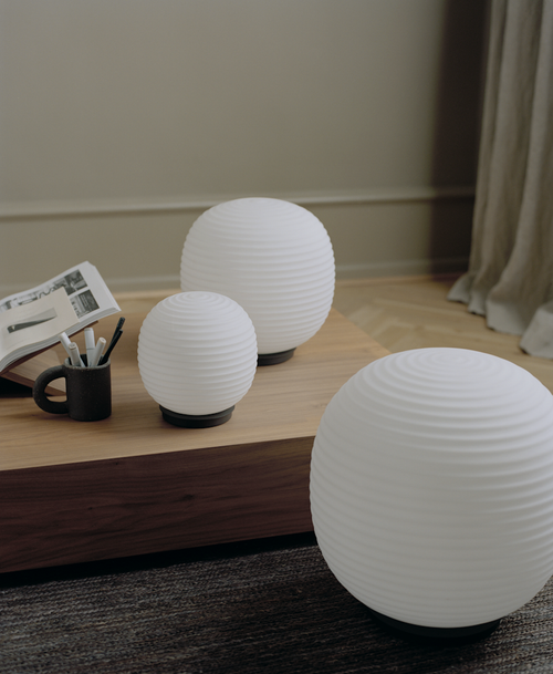 Lantern Globe Table White Small