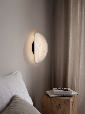 Tense Wall Lamp Black