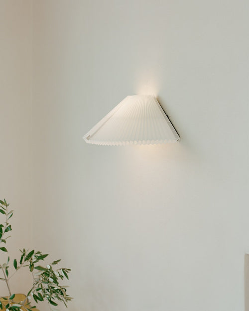 Nebra Wall Lamp White