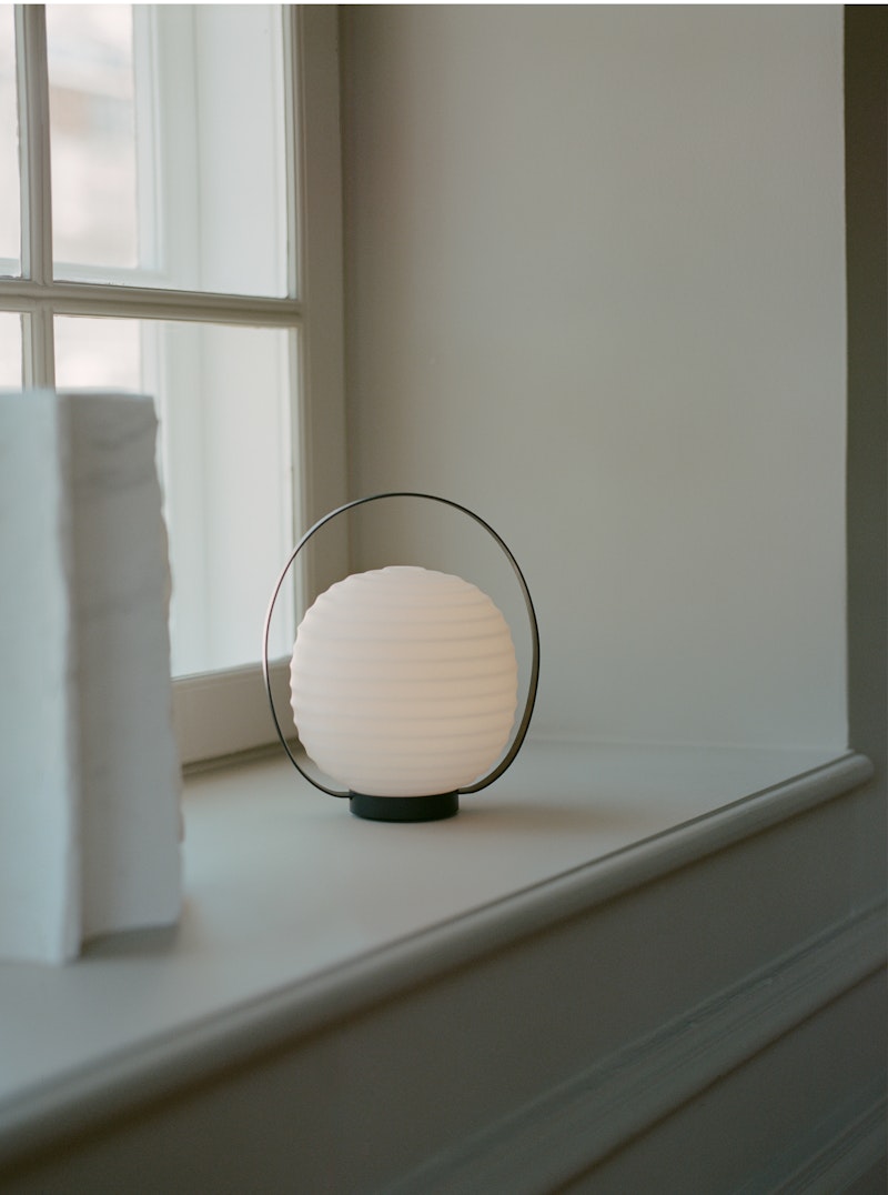 Lantern Portable Table White