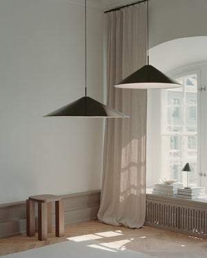 Brolly Pendant 90 Black