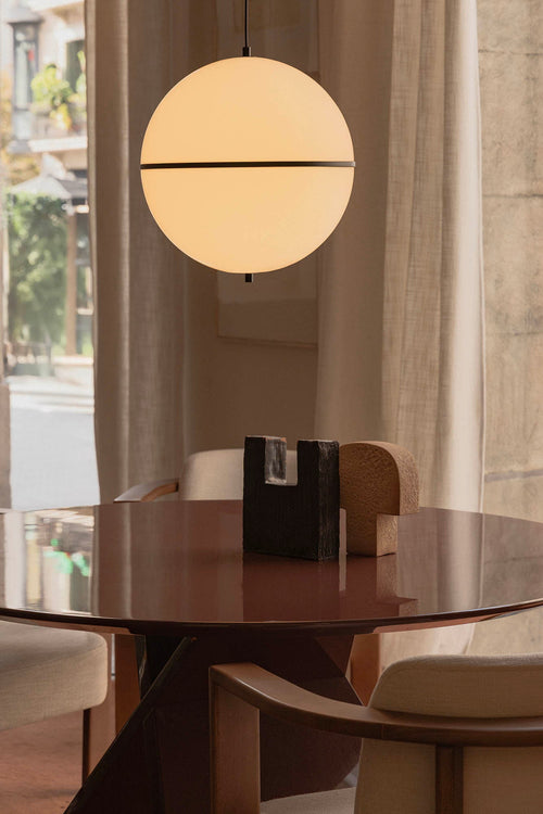 Dome M Pendant Black