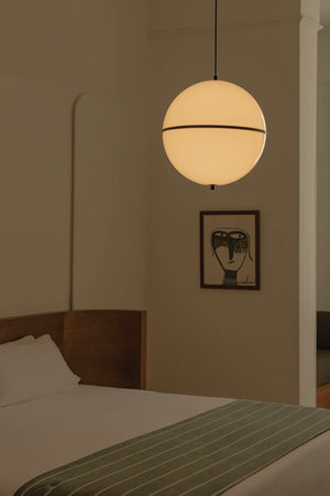 Dome M Pendant Black
