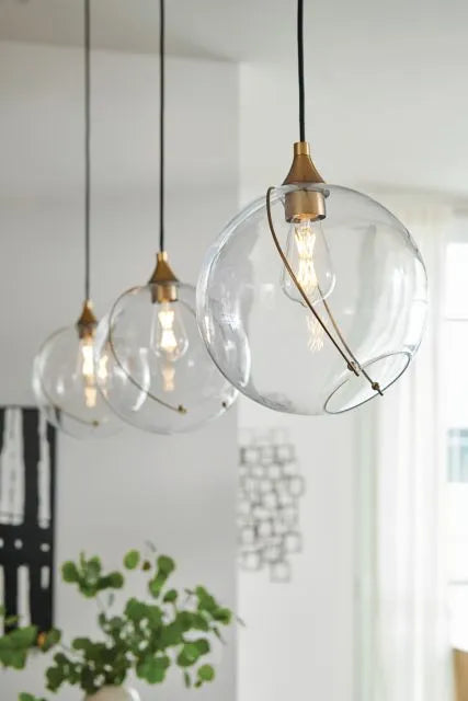 Skye Small Pendant Brass