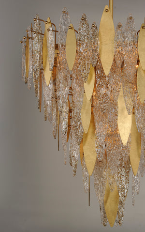 Majestic 21 Light Chandelier Gold
