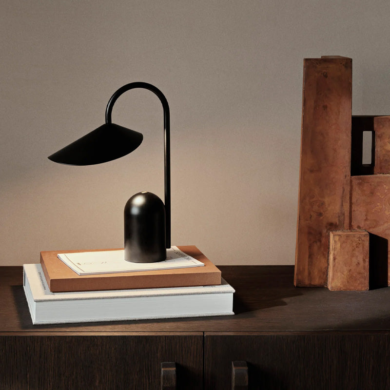 Arum Portable Lamp Black