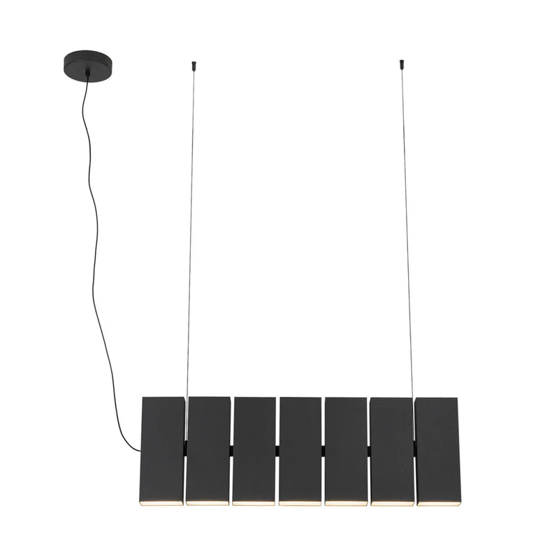 Domino Black