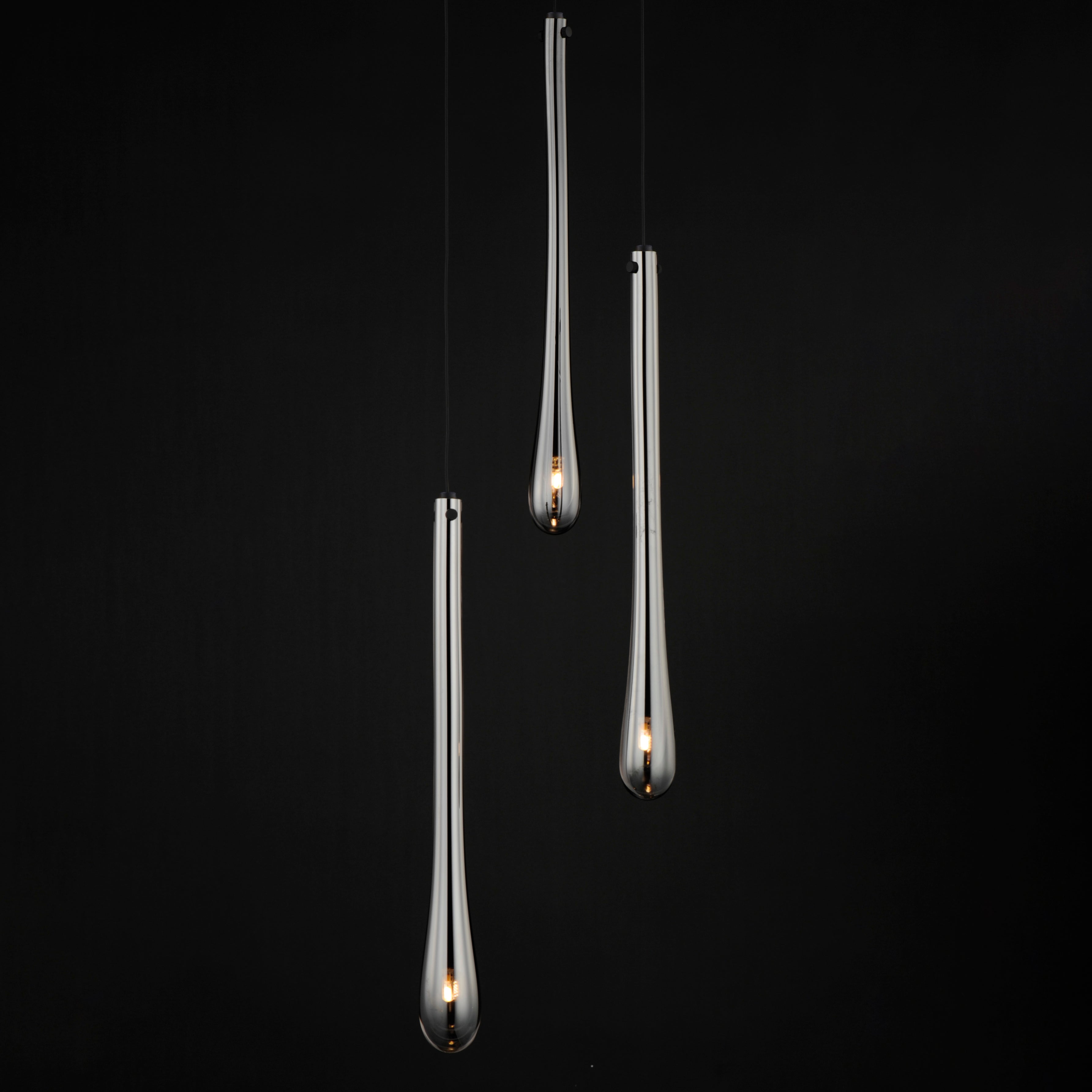 Stillo 3 Light Pendant Black