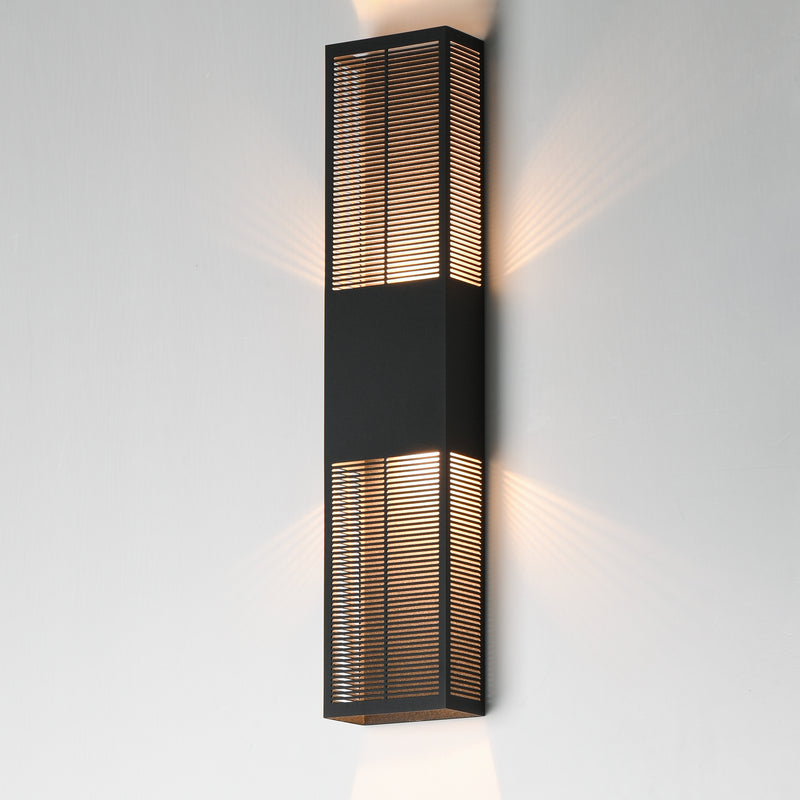 Grate Outdoor Wall Sconce Black XL