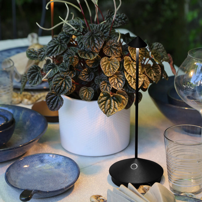 Pina Pro Table Black
