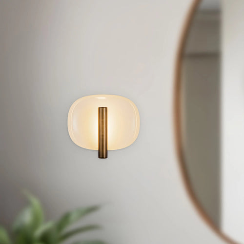 Lustre Wall Sconce Pearl White / Brass