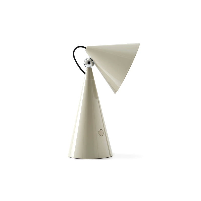 Pose Portable Light Putty