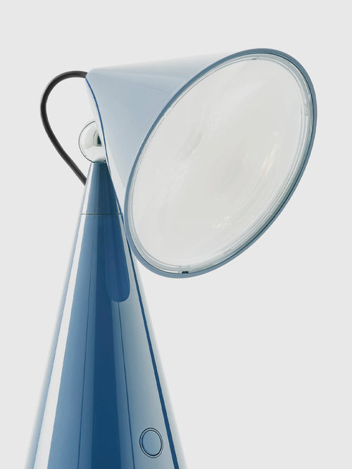 Pose Portable Light Blue