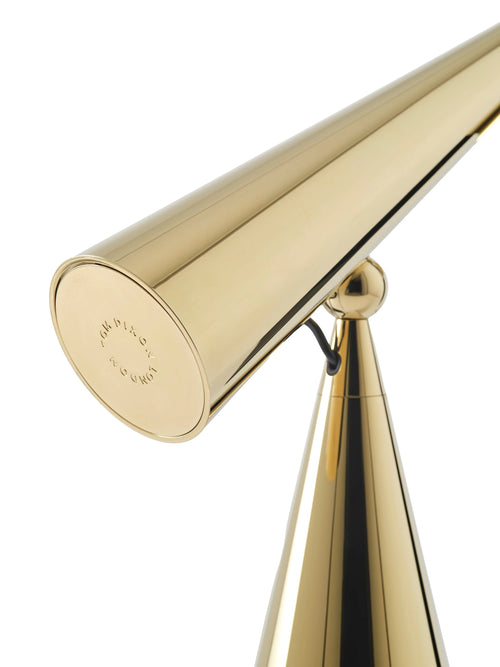 Pose Task Light Gold
