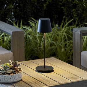 Nevis Table Lamp Negra