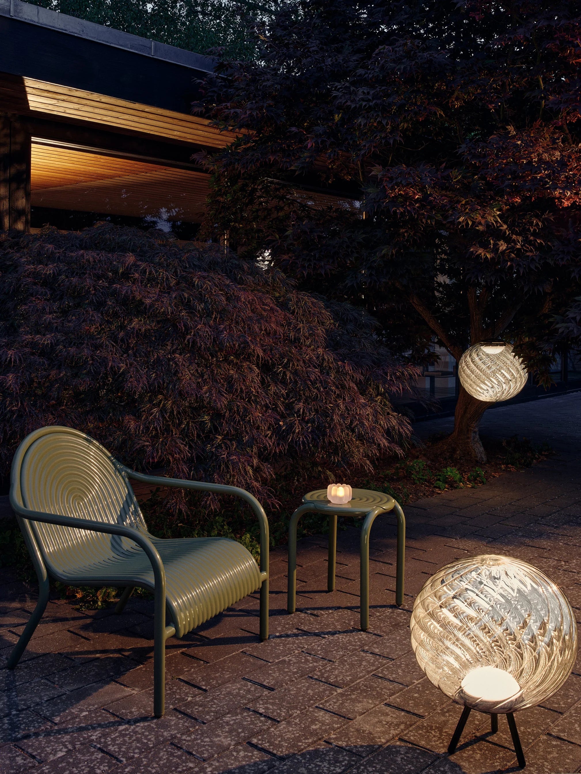 Whirl Large Portable Light Silver