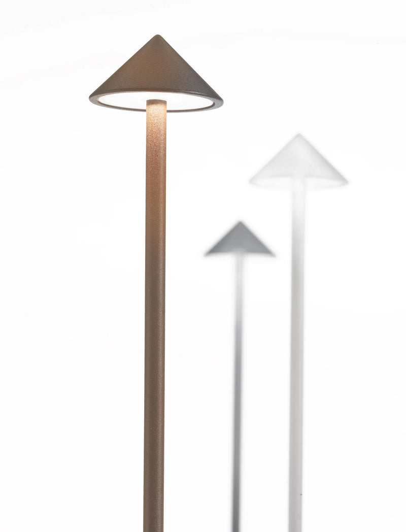 Pina Pro Table Cooper Leaf