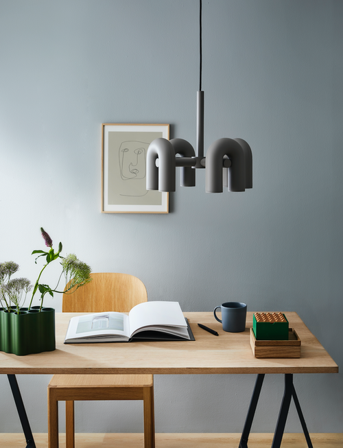 Cirkus Small Chandelier Grey