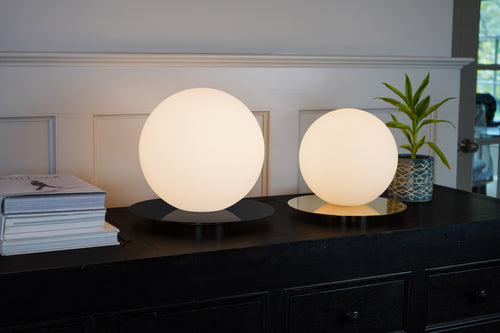 Bola Sphere Table 10